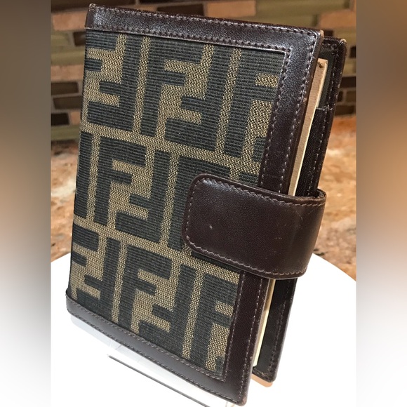 FENDI Zucca Agenda with Notebook 🔥😍❤️ - Picture 12 of 17